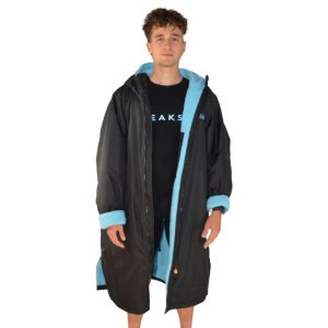 PEAKS Dryrobe